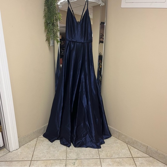 Deep Blue formal dress - Picture 1 of 5